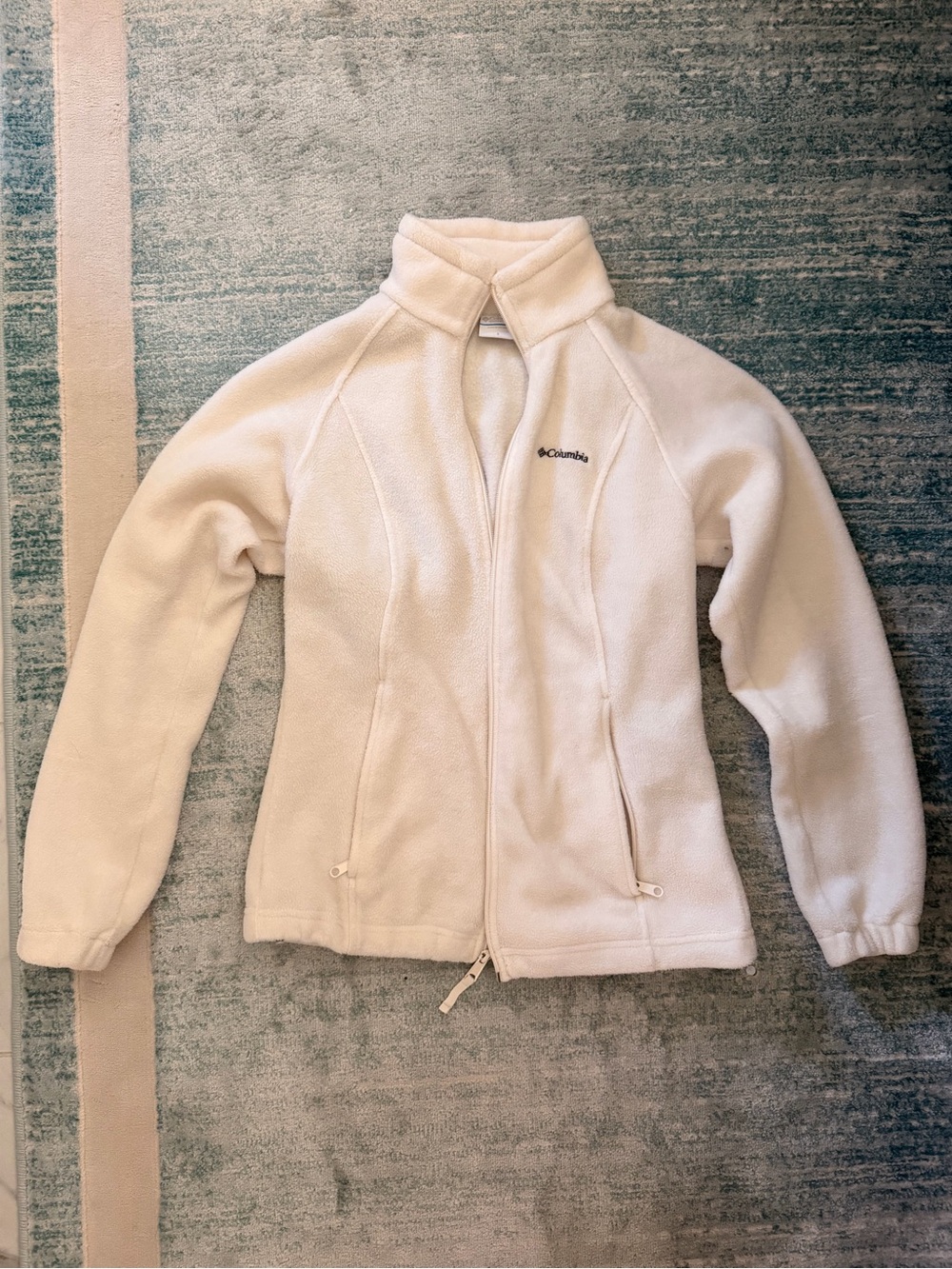 Columbia White Fleece Zip Jacket – Women’s Small